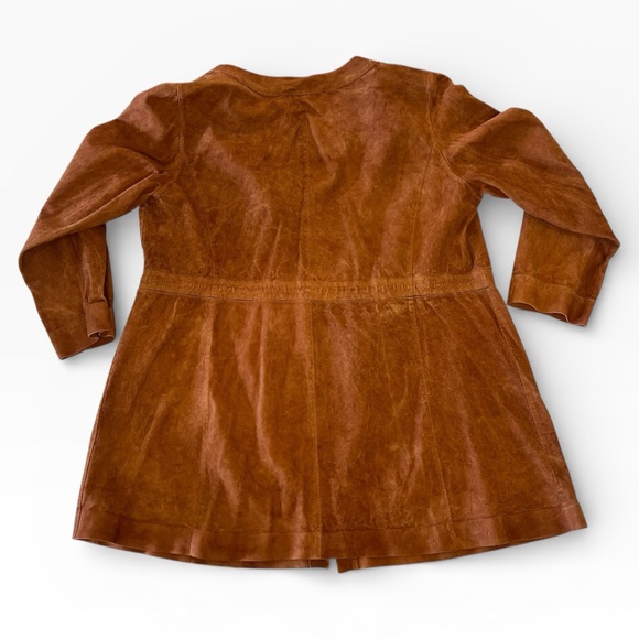 LAFAYETTE 148 NEW YORK
Vangeline Versatile Suede Coat | 2XL | Retail $1,298 - Picture 4 of 11